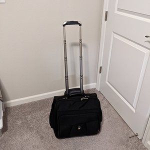 Travelpro Crew6 Rolling Tote Luggage